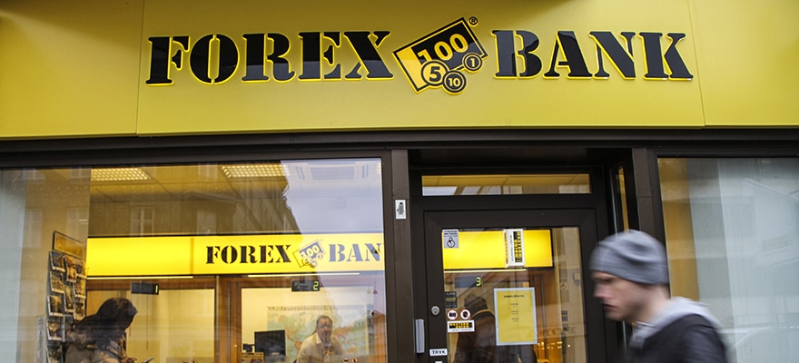 How do banks trade forex