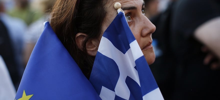 Greece On Brink Again as IMF, EU Clash over Solution