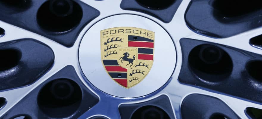 Porsche Invites Blockchain Startups to Disrupt the Car Business