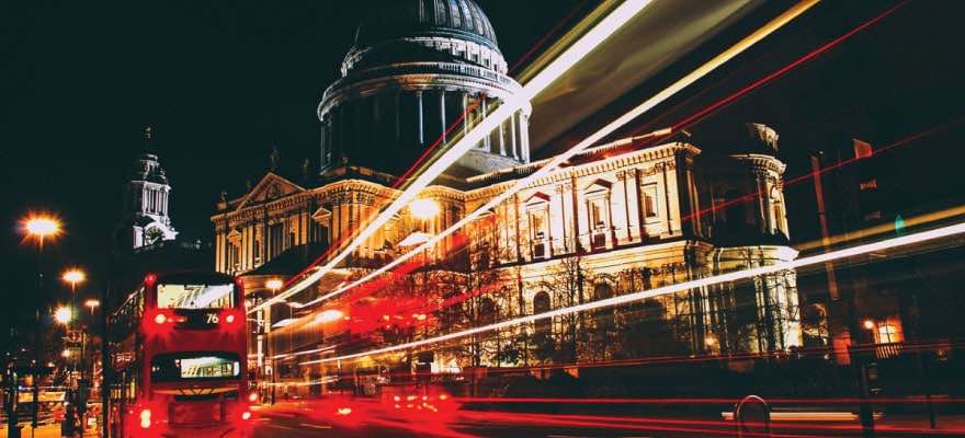 Invast Global Adds London Presence via oneZero’s LD4 Liquidity Hub