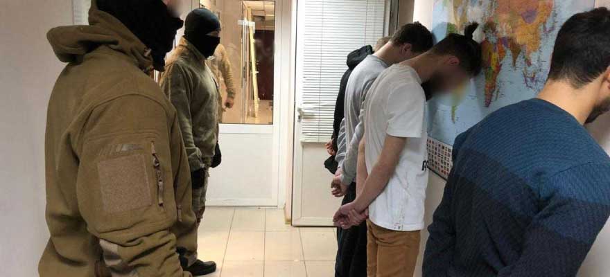 Ukrainian Police Arrest "Criminal Group" Behind Trade12 and HQBroker